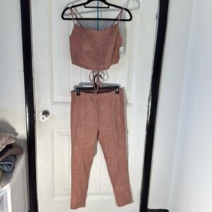 NWT Iris 2 piece pants set